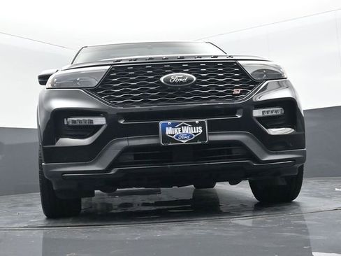 Certified 2021 Ford Explorer ST w/ Equipment Group 401A image 18