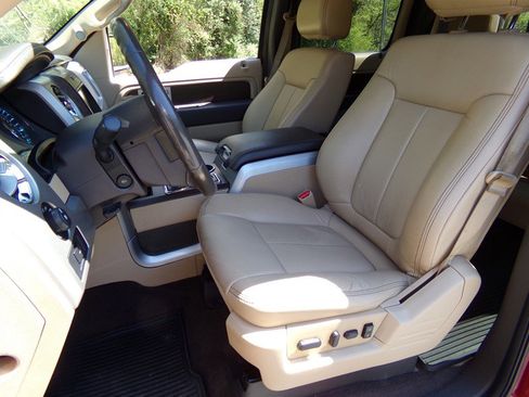 Used 2013 Ford F150 Lariat w/ Luxury Equipment Group image 28