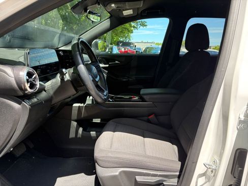 Used 2025 Chevrolet Equinox LT FWD image 27