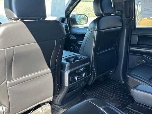 Used 2020 Ford Expedition Max XLT w/ Equipment Group 201A image 17