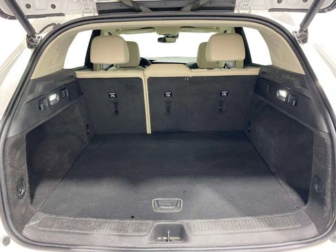 Used 2022 Buick Envision Preferred FWD image 9