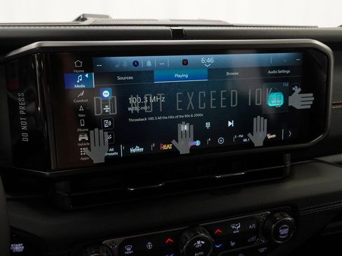 New 2026 Jeep Wrangler Unlimited Sahara AWD/4WD image 22
