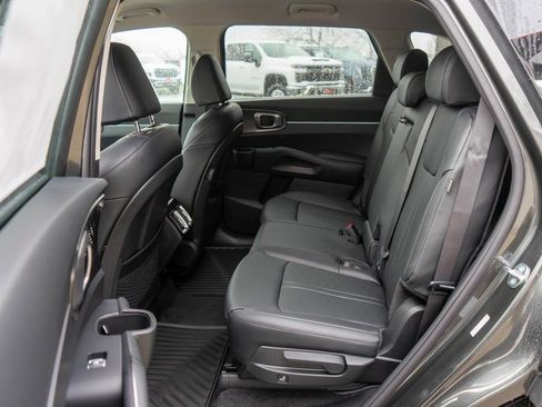 New 2026 Kia Sorento EX AWD/4WD image 13