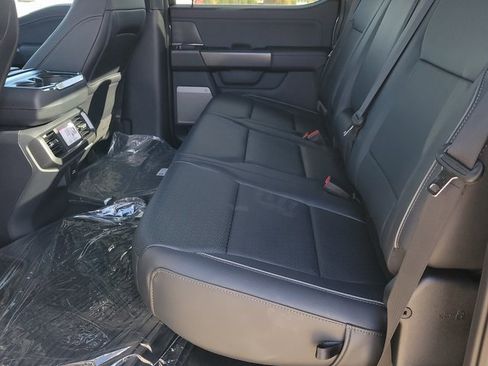 New 2025 Ford F150 Lariat w/ Equipment Group 501A Mid image 7