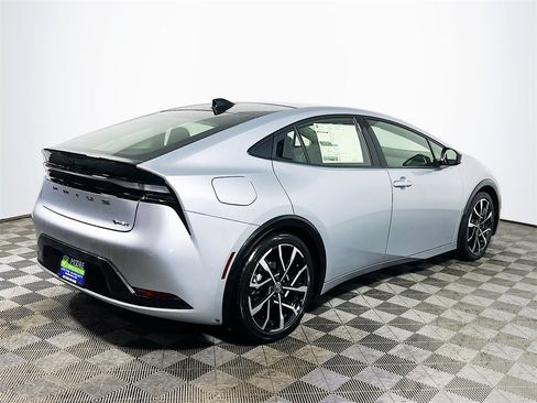 New 2026 Toyota Prius XSE image 8