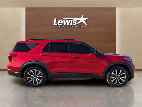 Used 2020 Ford Explorer ST w/ Premium Technology Package image 5
