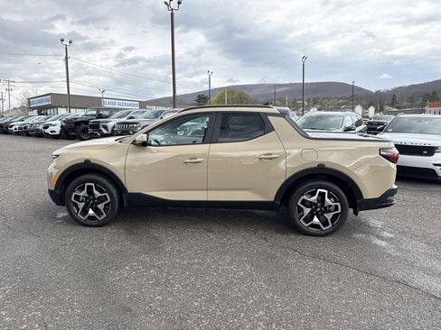 Used 2023 Hyundai Santa Cruz Limited image 7