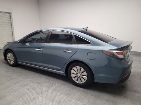 Used 2016 Hyundai Sonata SE FWD image 3