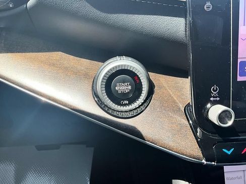 Used 2022 Jeep Grand Wagoneer Series I w/ Flexible Seating Group AWD/4WD image 20