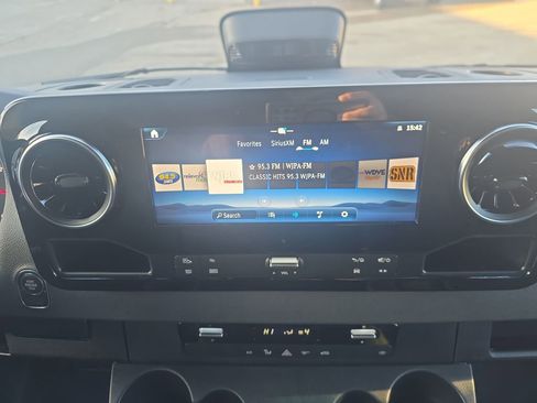 New 2026 Mercedes-Benz Sprinter 2500 image 18