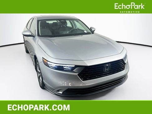 Used 2023 Honda Accord EX image 1