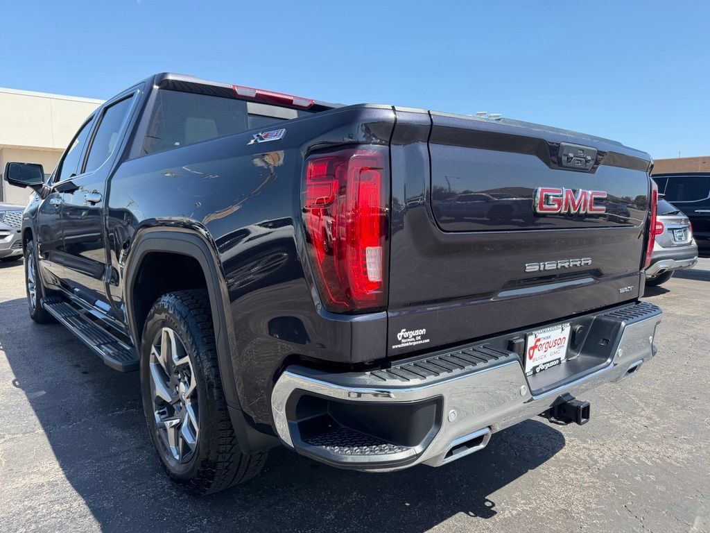 Used 2026 GMC Sierra 1500 SLT w/ SLT Premium Plus Package AWD/4WD image 21