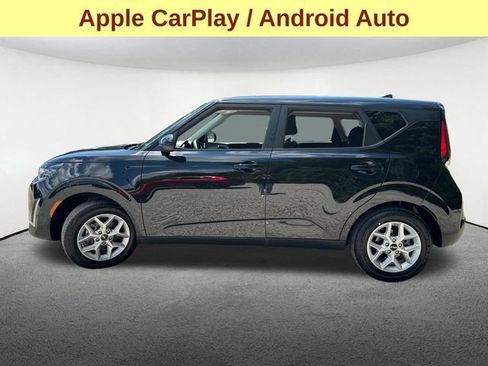 Used 2025 Kia Soul LX w/ LX Technology Package FWD image 6