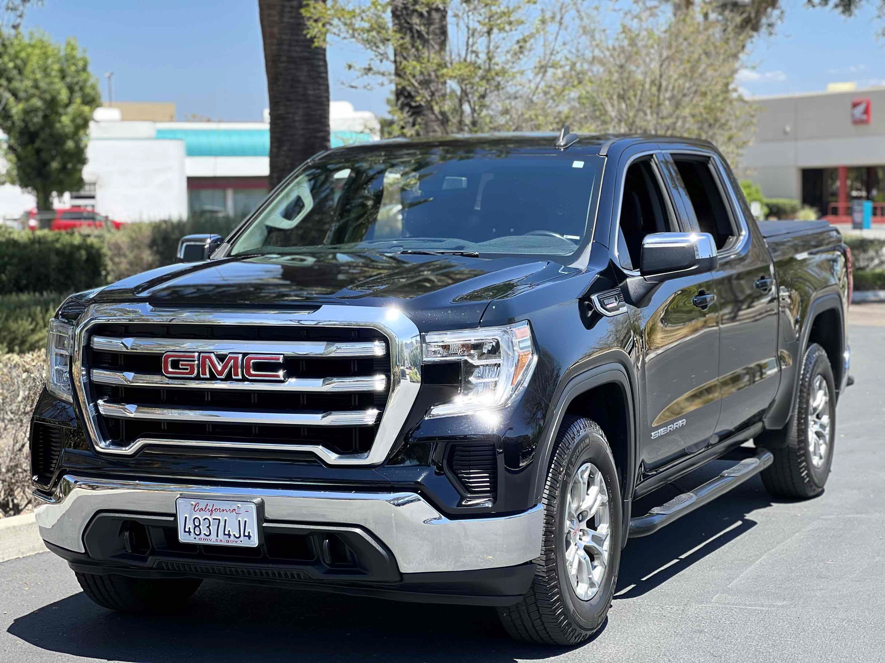 Used 2020 GMC Sierra 1500 SLE w/ SLE Value Package AWD/4WD image 19