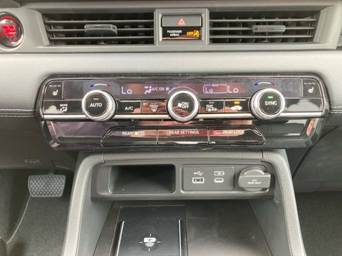 Certified 2024 Honda Pilot EX-L image 18