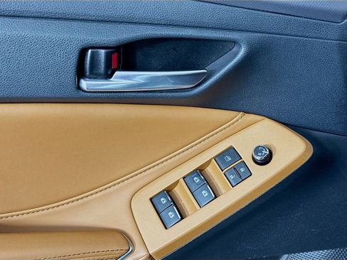 Used 2021 Toyota Avalon XSE image 24