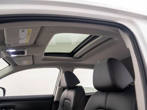 New 2026 Honda HR-V EX-L image 19