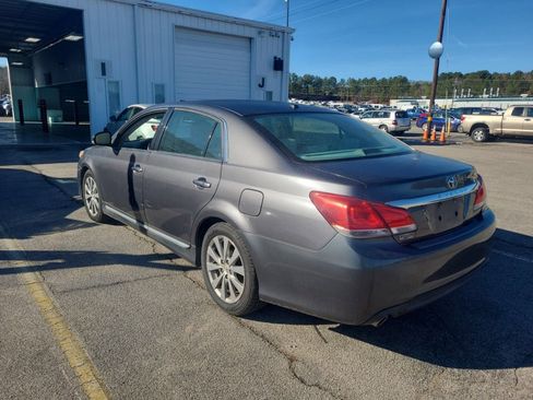 Used 2012 Toyota Avalon image 6