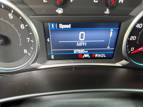Used 2024 Chevrolet Equinox LT FWD image 17