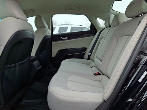 Used 2021 Kia K5 LXS image 14