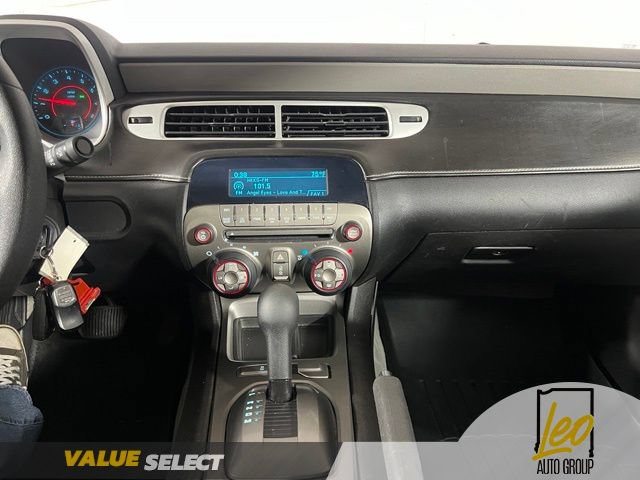 Used 2015 Chevrolet Camaro LS RWD image 16