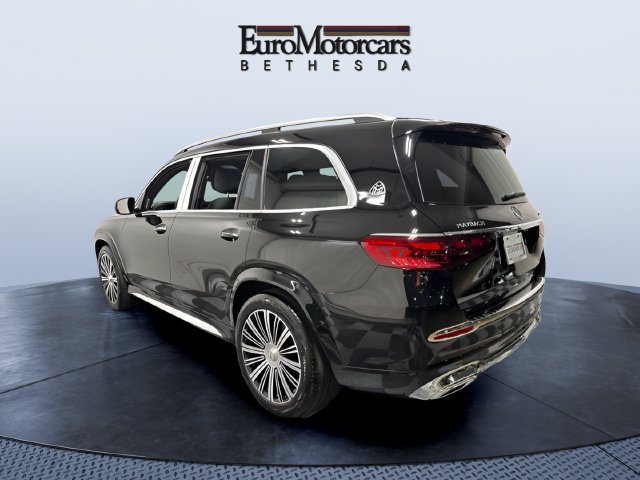 Used 2026 Mercedes-Benz Maybach GLS 600 4MATIC image 3