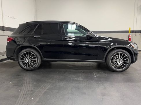 Used 2021 Mercedes-Benz GLC 300 image 5