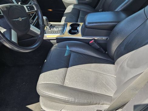 Used 2008 Chrysler 300 Limited RWD image 7