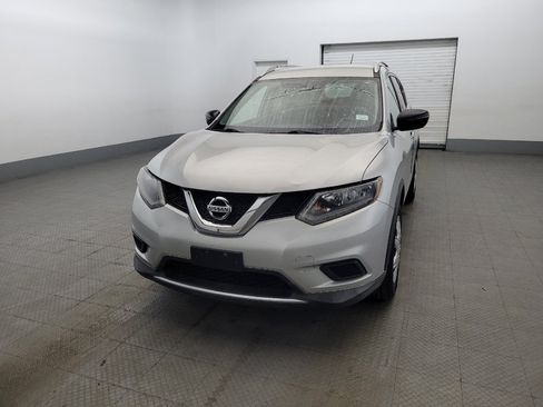 Used 2016 Nissan Rogue S w/ Appearance Package AWD/4WD image 15