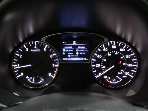 Used 2017 Nissan Altima 2.5 SV image 13