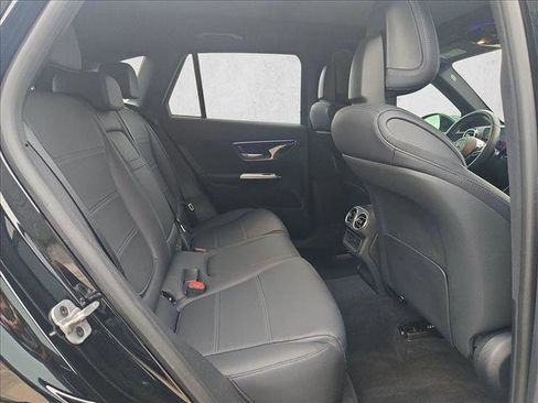 Certified 2025 Mercedes-Benz GLC 300 image 17