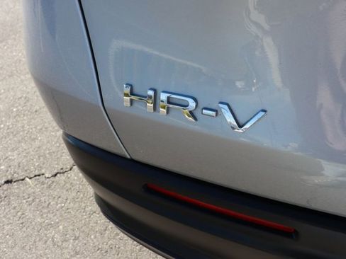 Certified 2024 Honda HR-V LX image 6