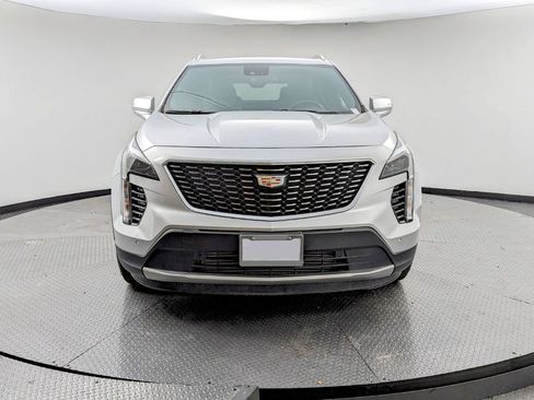 Used 2021 Cadillac XT4 Sport AWD/4WD image 2