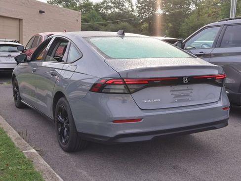 Used 2025 Honda Accord SE image 4