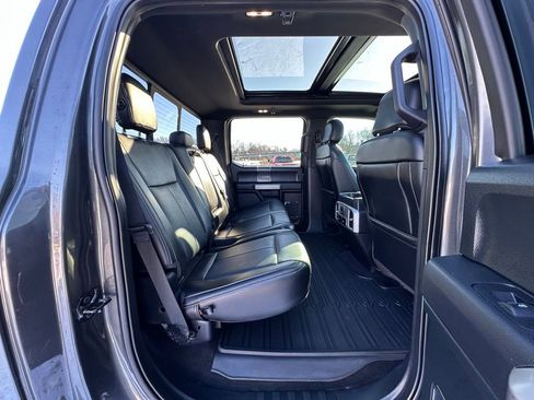 Used 2019 Ford F150 Lariat w/ Equipment Group 502A Luxury image 22