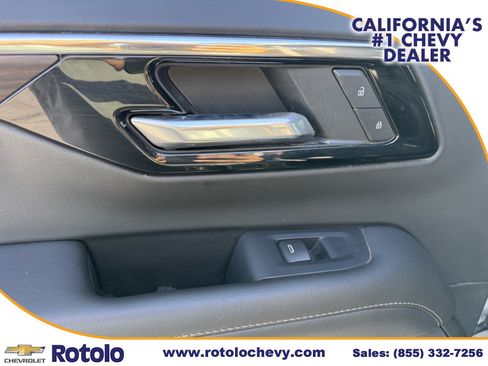 Used 2025 Chevrolet Tahoe Z71 AWD/4WD image 15