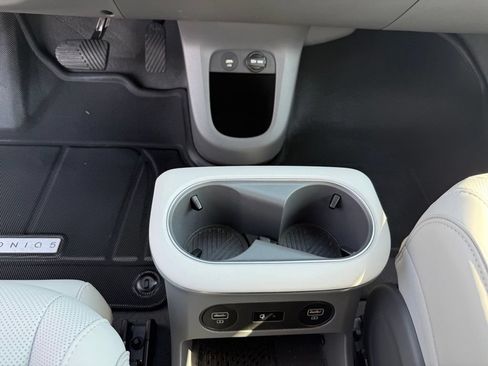 Certified 2024 Hyundai Ioniq 5 Limited RWD image 20