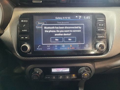 Used 2021 Nissan Kicks SV FWD image 25