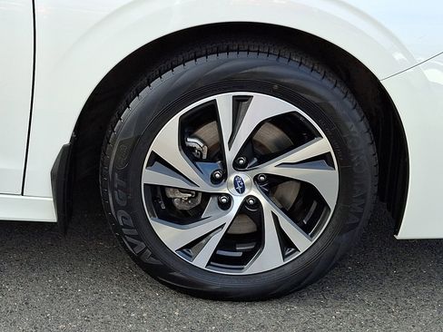 Certified 2023 Subaru Legacy Premium image 8