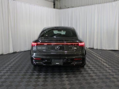Used 2023 Mercedes-Benz EQS 580 4MATIC Sedan image 29