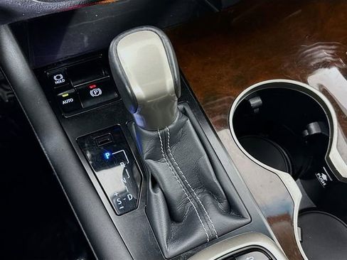 Used 2018 Lexus RX 350 AWD w/ Premium Package image 18