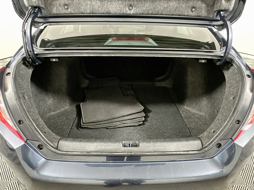 Used 2016 Honda Civic Touring image 26