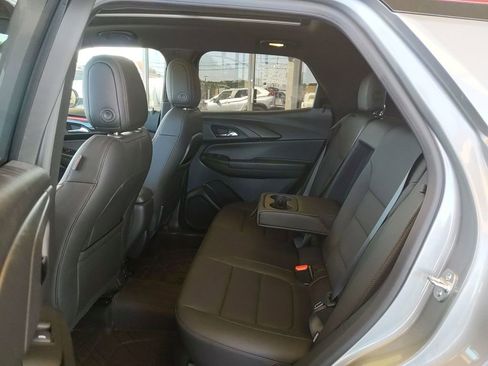 Used 2025 Chevrolet TrailBlazer RS w/ Convenience Package AWD/4WD image 15