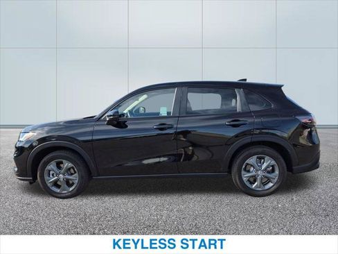 Certified 2026 Honda HR-V LX image 10