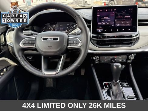 Used 2022 Jeep Compass Limited image 19