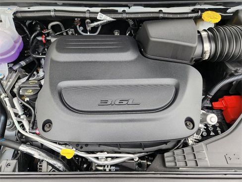 New 2025 Chrysler Pacifica Select image 20