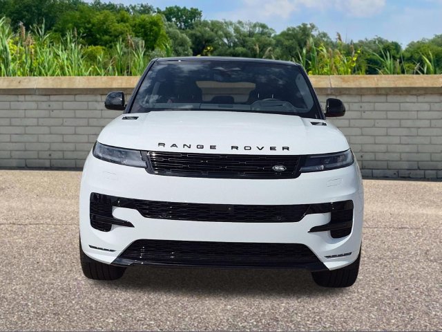 New 2026 Land Rover Range Rover Sport Dynamic SE AWD/4WD image 2