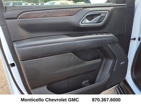 Used 2021 Chevrolet Tahoe LT image 13