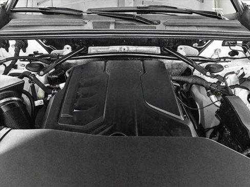 Used 2025 Audi Q5 Premium Plus w/ Premium Plus image 24