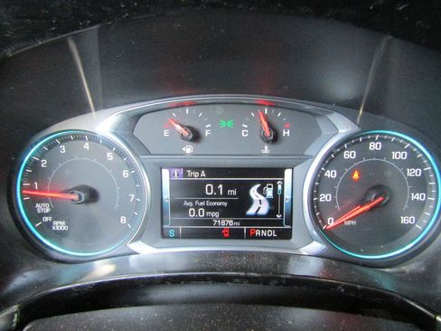Used 2018 Chevrolet Equinox LT w/ Sun & Infotainment Package FWD image 15